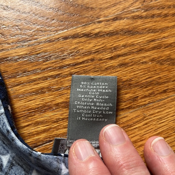 ANN TAYLOR shirt - Picture 3 of 4